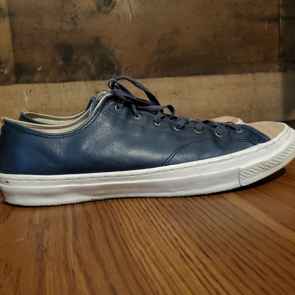 Converse Chuck Taylor All Star Leather Ox Shoes 136696C Navy Tan Toe Mens Sz 13 - Picture 4 of 13